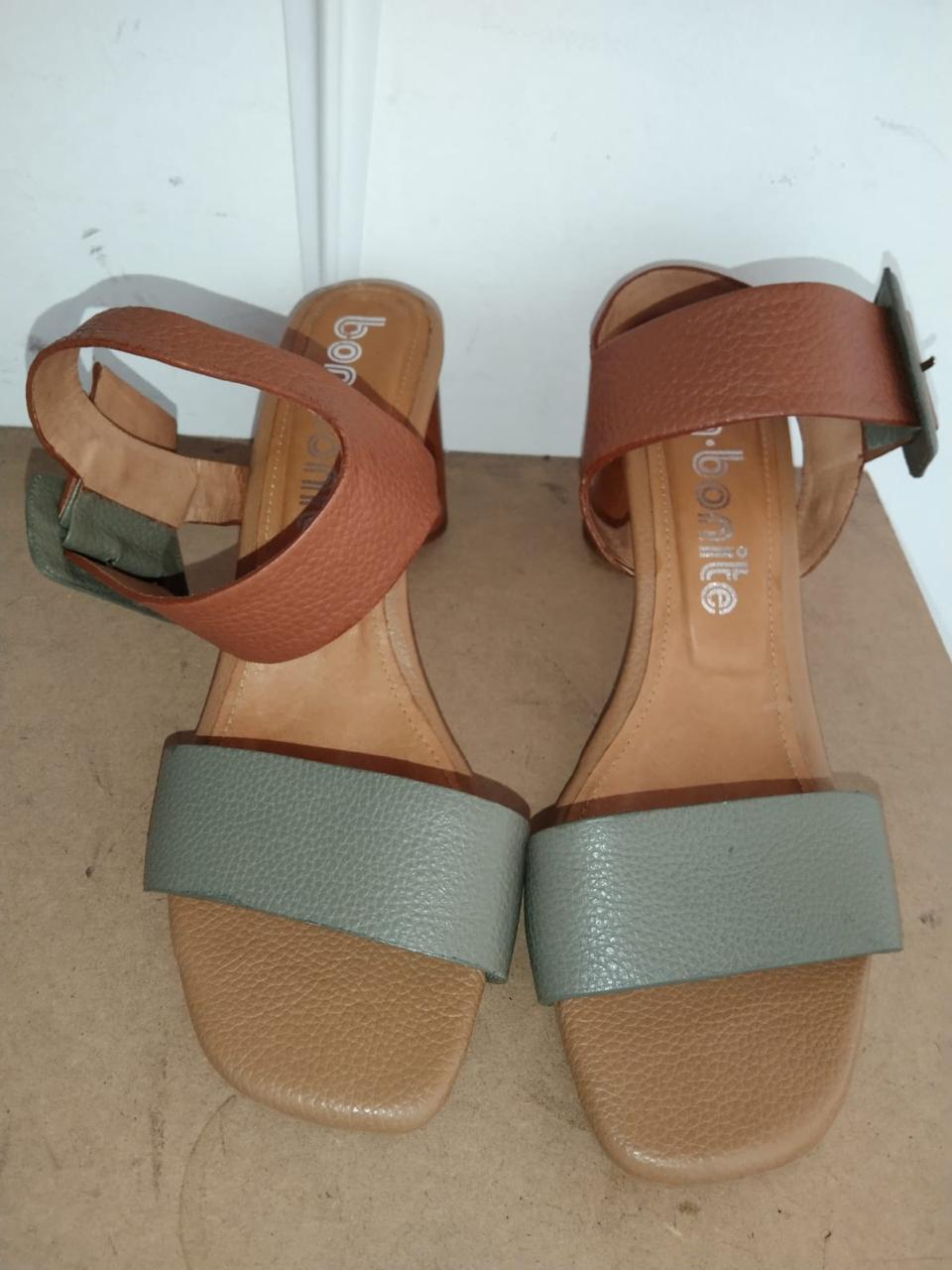 Cambio de talonera en tenis — después