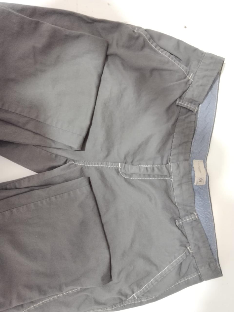 Reparación y ajuste de pantalón — antes de la reparación
