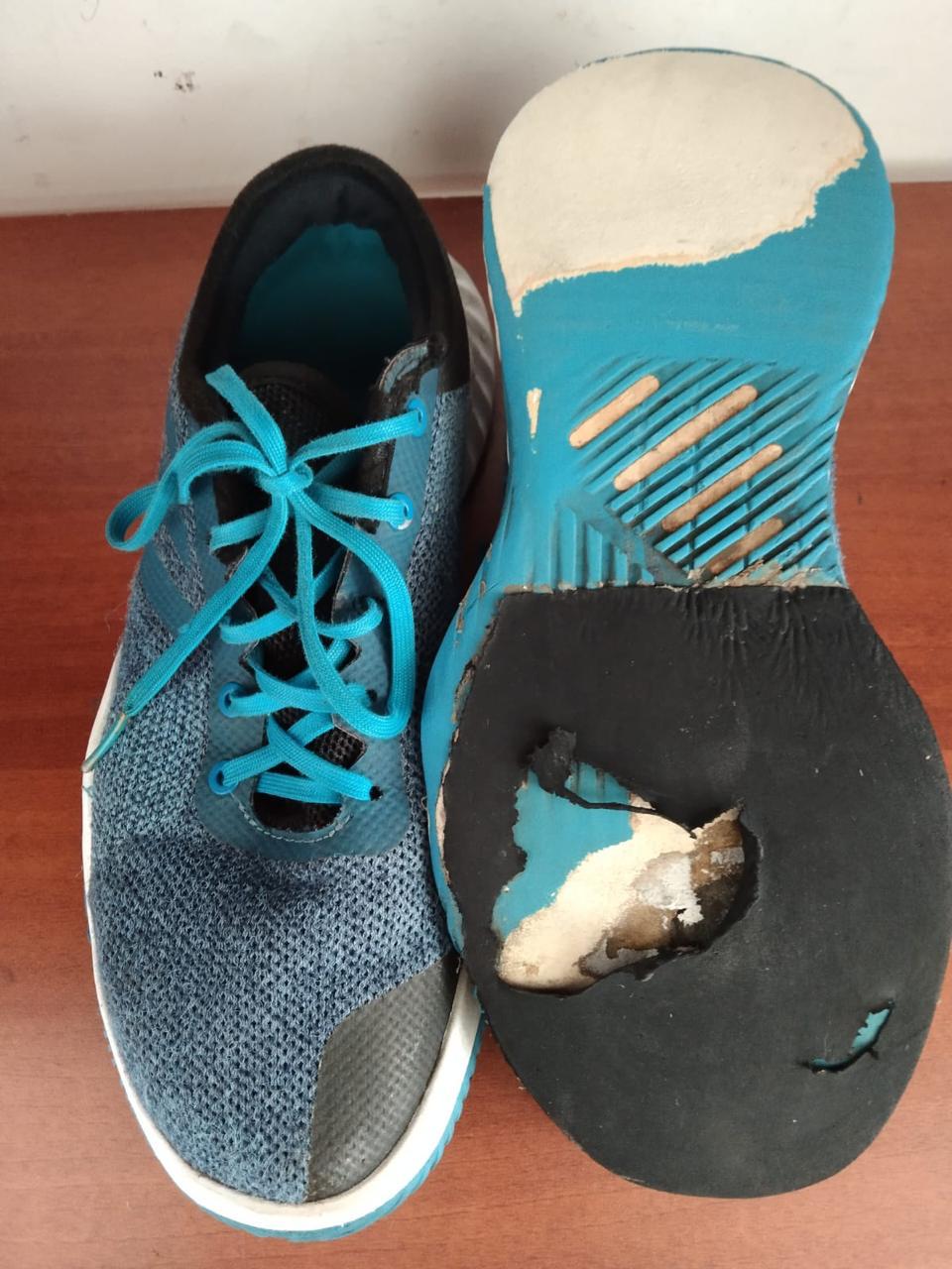 Cambio de suela en tenis — antes de la reparación